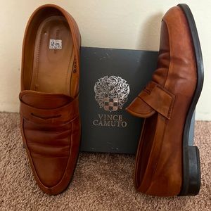 Vince Camuto Leather Shoe